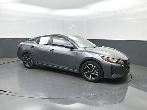 Used 2024 Nissan Sentra SV image 31