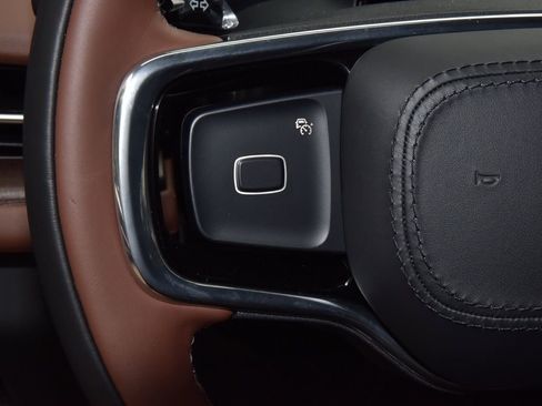 New 2026 Lincoln Navigator Reserve image 24