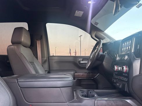 Used 2021 GMC Sierra 1500 Denali w/ Denali Ultimate Package AWD/4WD image 34