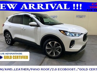 Certified 2023 Ford Escape Platinum w/ Premium Technology Package