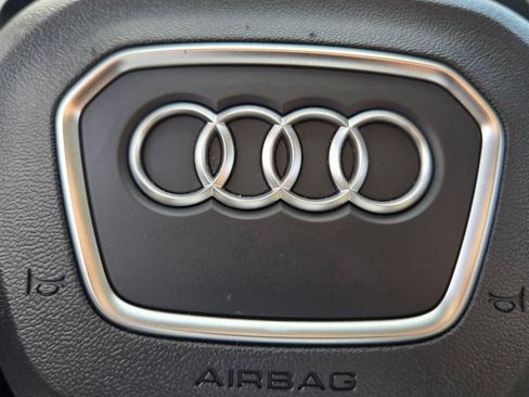 Used 2023 Audi Q3 2.0T Premium Plus w/ Premium Plus Package AWD/4WD image 30