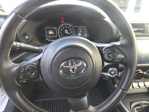 Used 2024 Toyota GR86 Premium RWD image 13