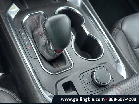 Used 2023 Chevrolet Traverse RS w/ LPO, Floor Liner Package FWD image 28