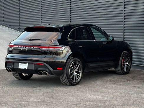 Certified 2025 Porsche Macan S image 7