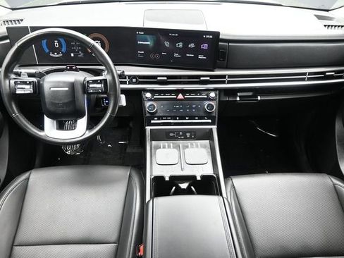 Used 2025 Hyundai Santa Fe SEL image 16