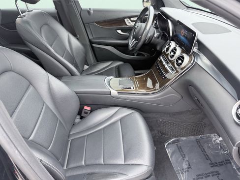 Used 2020 Mercedes-Benz GLC 300 GLC 300 image 51