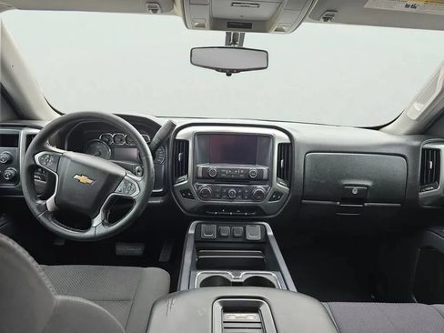 Used 2018 Chevrolet Silverado 1500 LT w/ All Star Edition AWD/4WD image 9