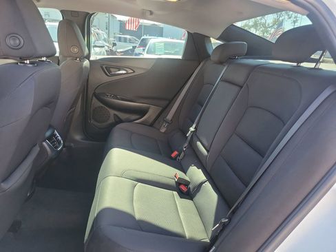 Used 2022 Chevrolet Malibu LT image 14