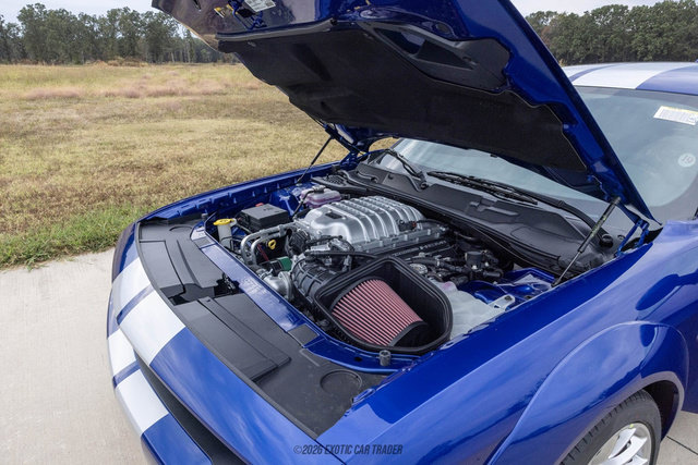 Used 2022 Dodge Challenger SRT Hellcat RWD image 23