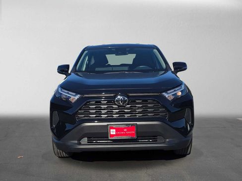 Certified 2024 Toyota RAV4 LE FWD image 8