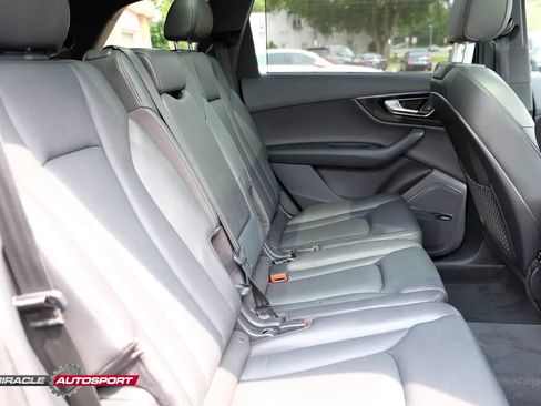 Used 2018 Audi Q7 3.0T Prestige AWD/4WD image 39