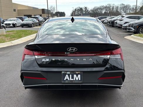 New 2026 Hyundai Elantra Sport FWD image 7