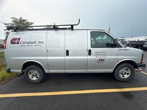 Used 2016 GMC Savana 2500 RWD image 5