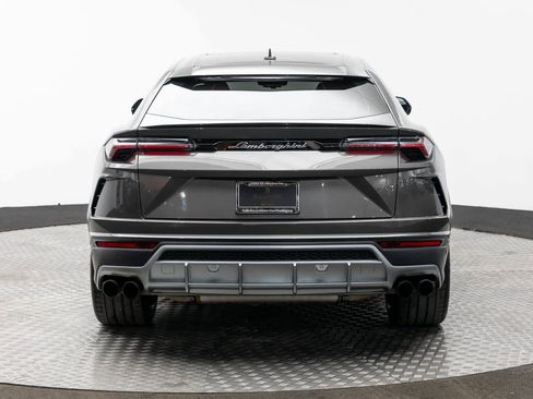 Used 2022 Lamborghini Urus image 5