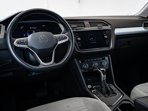 Used 2024 Volkswagen Tiguan S image 4