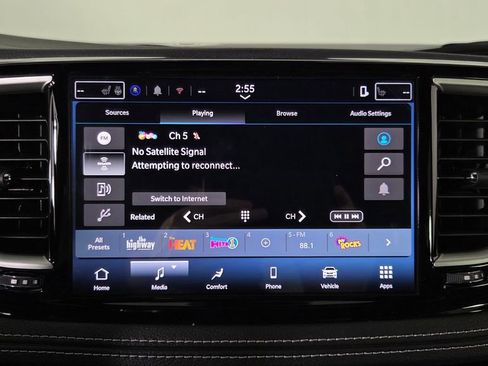 New 2026 Chrysler Pacifica Select image 24