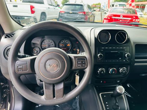 Used 2015 Jeep Patriot Sport w/ Power Value Group image 13
