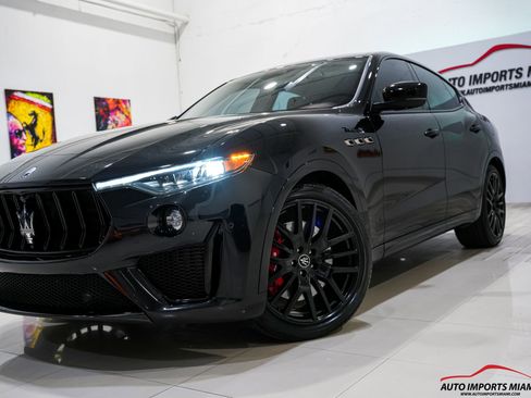 Used 2022 Maserati Levante Modena S AWD/4WD image 36