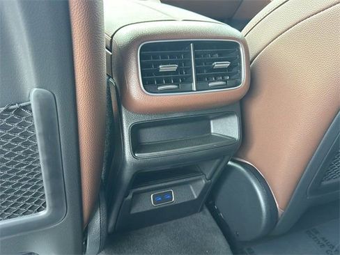 New 2026 Mercedes-Benz GLE 450 4MATIC image 12