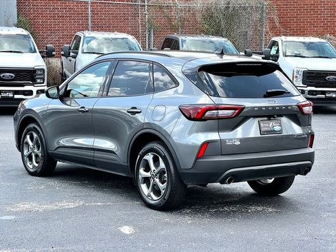 Used 2025 Ford Escape ST-Line Select AWD/4WD image 3