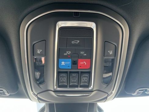 New 2026 Jeep Cherokee Limited AWD/4WD image 21