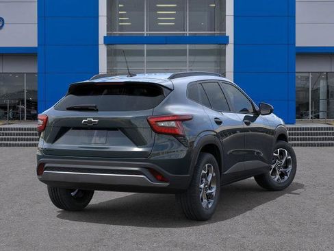 New 2026 Chevrolet Trax LT w/ Driver Confidence Package image 28