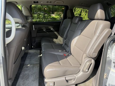 Used 2017 Honda Odyssey EX-L image 10