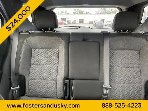 Used 2024 Chevrolet Equinox LT FWD image 12