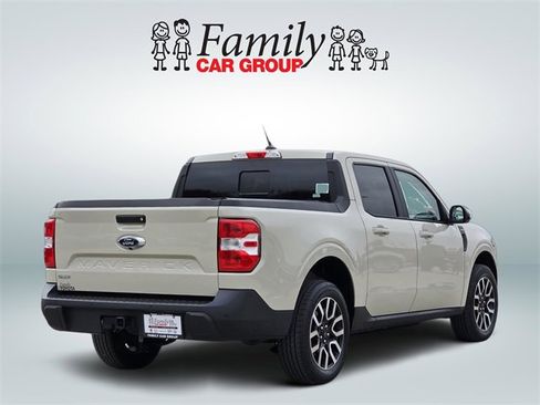 Used 2024 Ford Maverick Lariat image 4