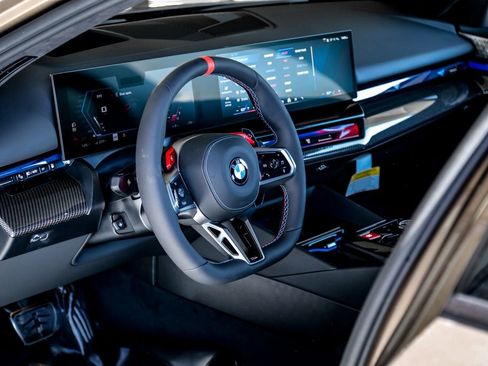 New 2026 BMW M5 Touring AWD/4WD image 15