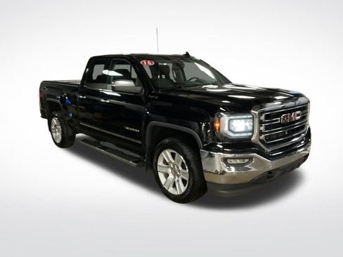 Used 2016 GMC Sierra 1500 SLE w/ SLE Value Package image 8