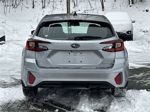 Certified 2025 Subaru Impreza 2.0i image 4