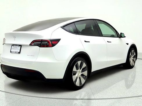 Used 2021 Tesla Model Y Long Range AWD/4WD image 5