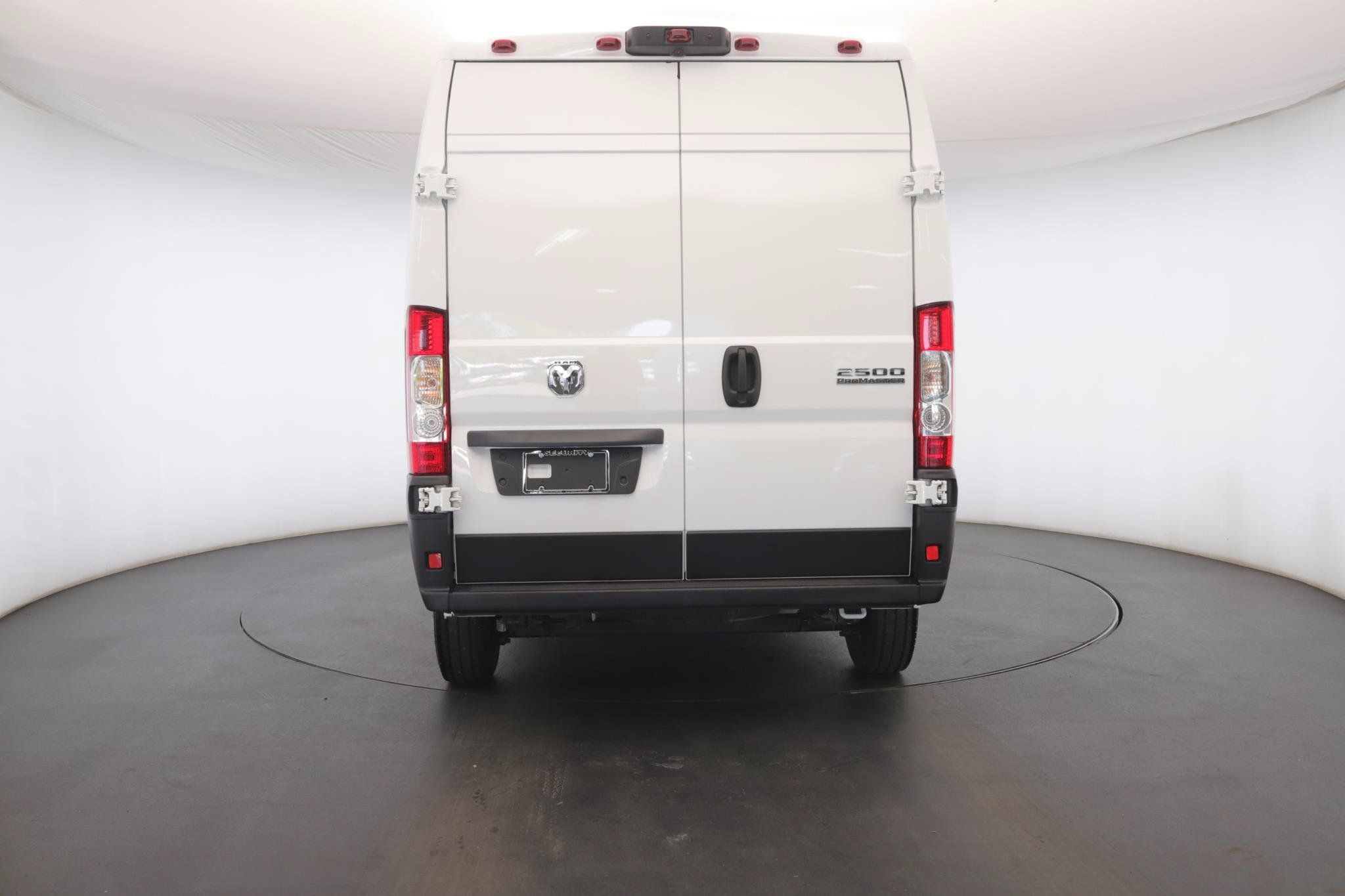 Used 2026 RAM ProMaster 2500 w/ Convenience Group FWD image 17