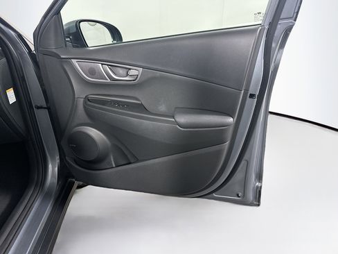 Used 2021 Hyundai Kona Ultimate image 33