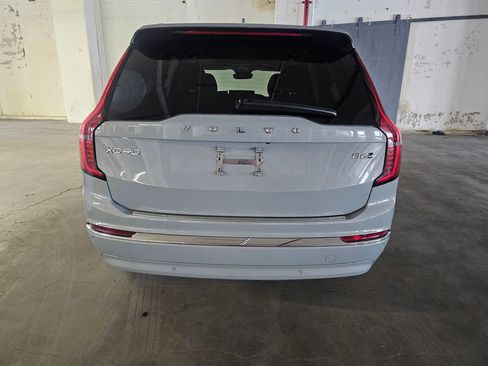 Used 2026 Volvo XC90 B6 Plus w/ Protection Package Premier AWD/4WD image 2