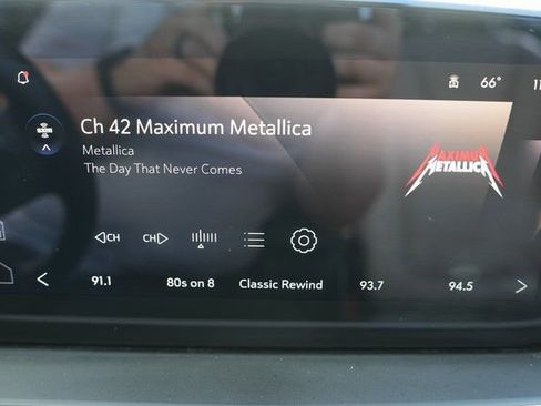 Used 2024 Buick Encore GX Avenir w/ Avenir Technology Package image 24