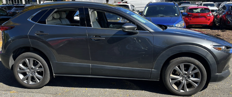 Used 2024 MAZDA CX-30 AWD 2.5 S w/ Premium Package image 3
