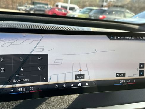 Used 2024 BMW iX xDrive50 w/ Convenience Package image 19