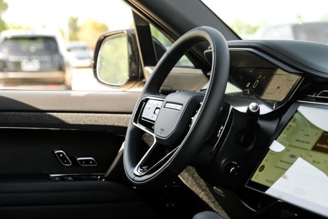 New 2026 Land Rover Range Rover Sport Dynamic SE AWD/4WD image 16