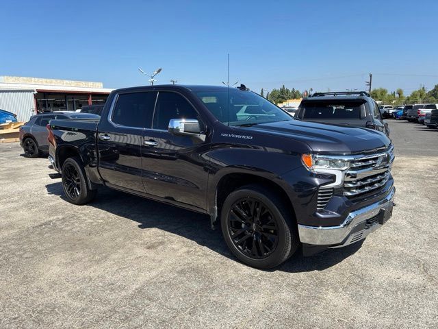 Used 2022 Chevrolet Silverado 1500 LTZ w/ LTZ Convenience Package II RWD image 2