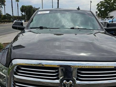 Used 2018 RAM 2500 Big Horn RWD image 12