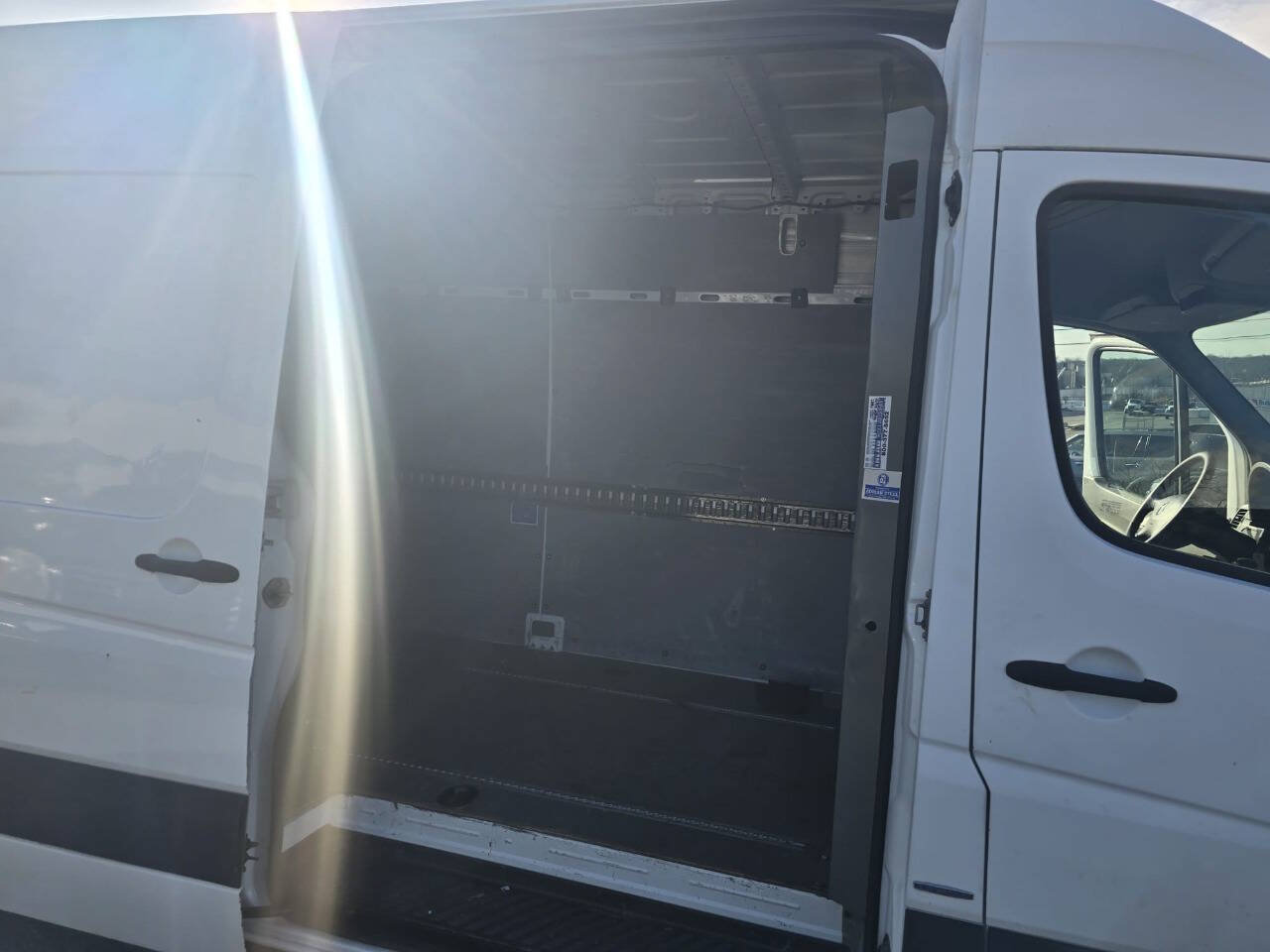 Used 2012 Mercedes-Benz Sprinter 2500 image 26