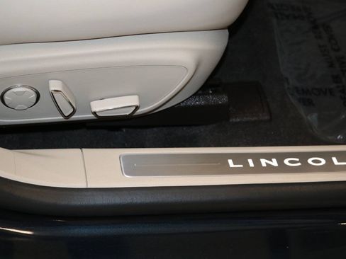 Used 2020 Lincoln MKZ Reserve w/ Elements Package FWD image 63