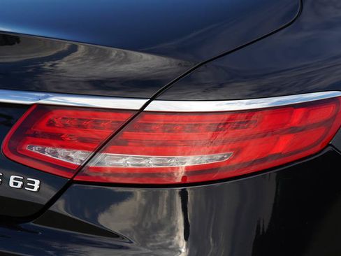 Used 2017 Mercedes-Benz S 63 AMG 4MATIC Coupe w/ Driver Assistance Package image 61