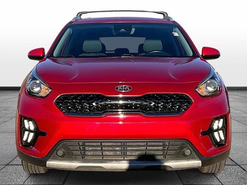 Used 2020 Kia Niro LXS image 3