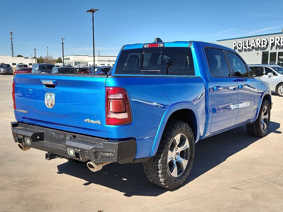 Used 2022 RAM 1500 Laramie AWD/4WD image 3