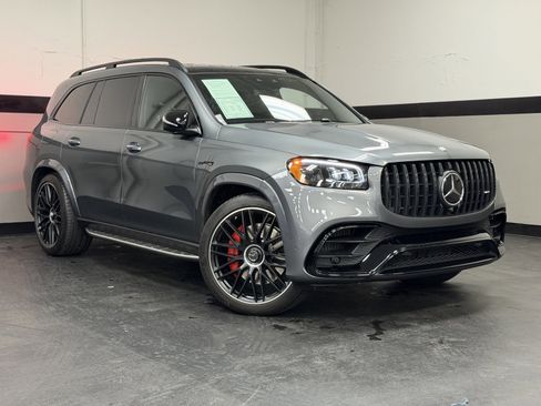 Used 2024 Mercedes-Benz GLS 63 AMG 4MATIC image 2