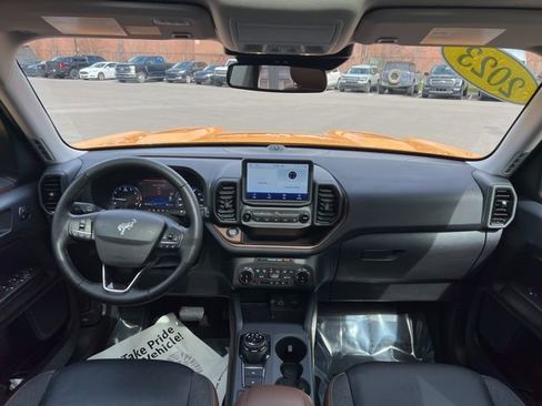 Used 2023 Ford Bronco Sport Outer Banks w/ Tech Package image 19