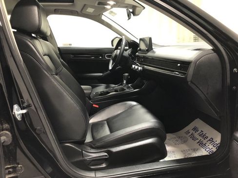 Used 2024 Honda Civic EX-L image 12